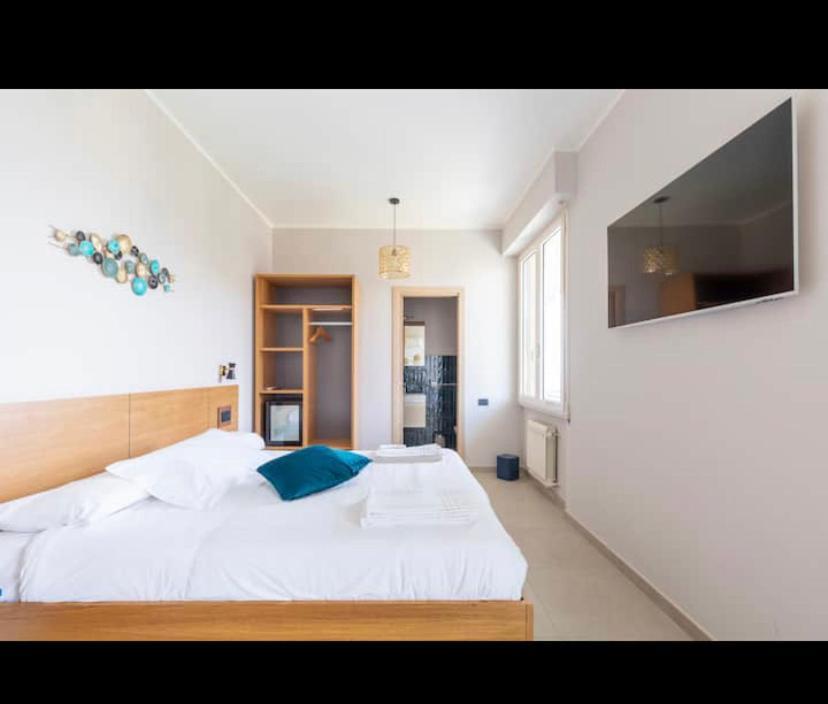 Frontemare Bed & Breakfast Formia Exterior photo