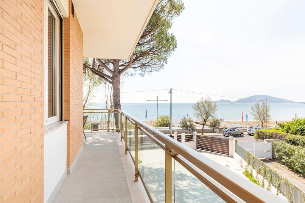 Frontemare Bed & Breakfast Formia Exterior photo